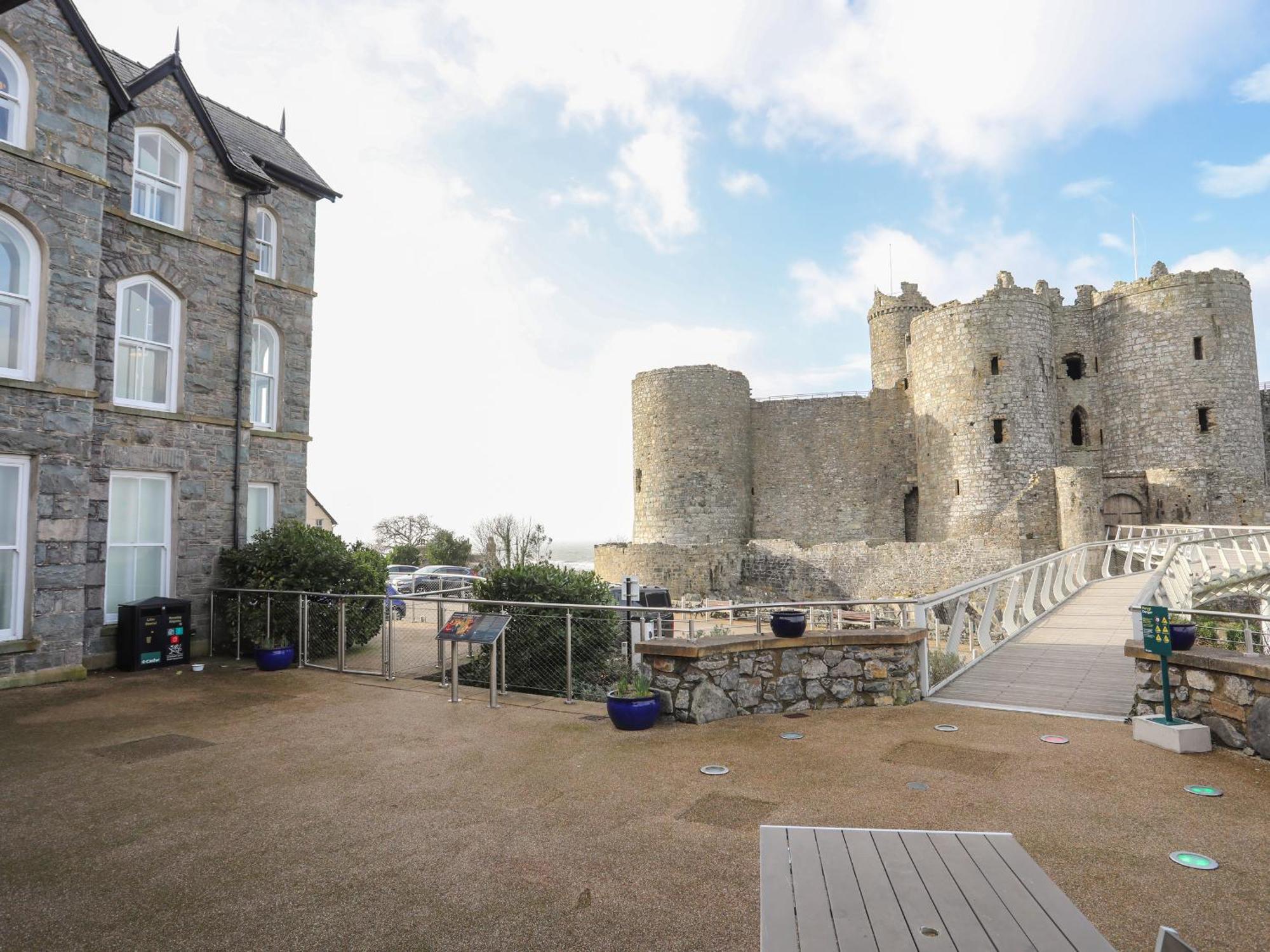 Harlech Apartments - Branwen Eksteriør bilde